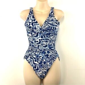 RALPH Lauren one piece swimsuit in blue and white Size 6